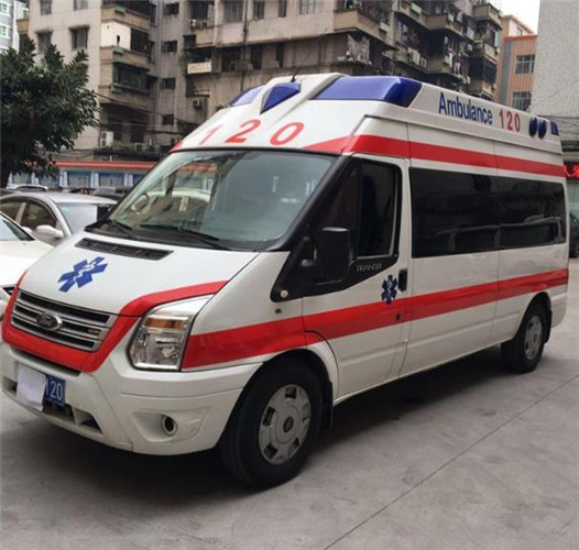 龙城信赖我们的救护车出租,让转院不再艰难